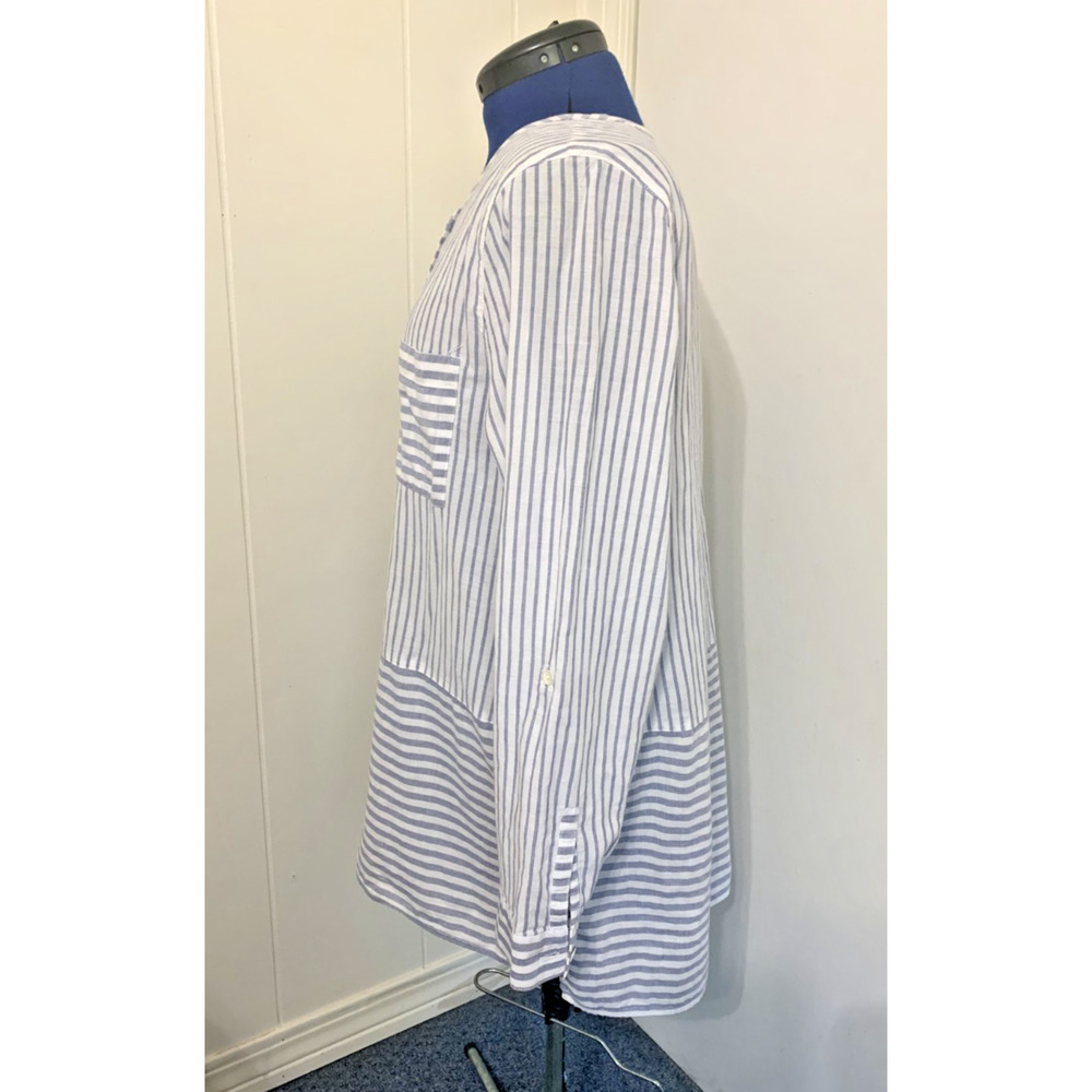J Jill Tunic XL Top Nautical Striped Contrasting bottom, Lightweight Coastal - Picture 2 of 11